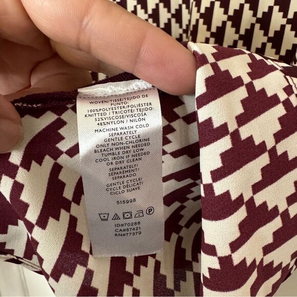 Ann Taylor Women's Small Geo Back Mixed Media Sweater plum/burgundy color - Picture 8 of 8